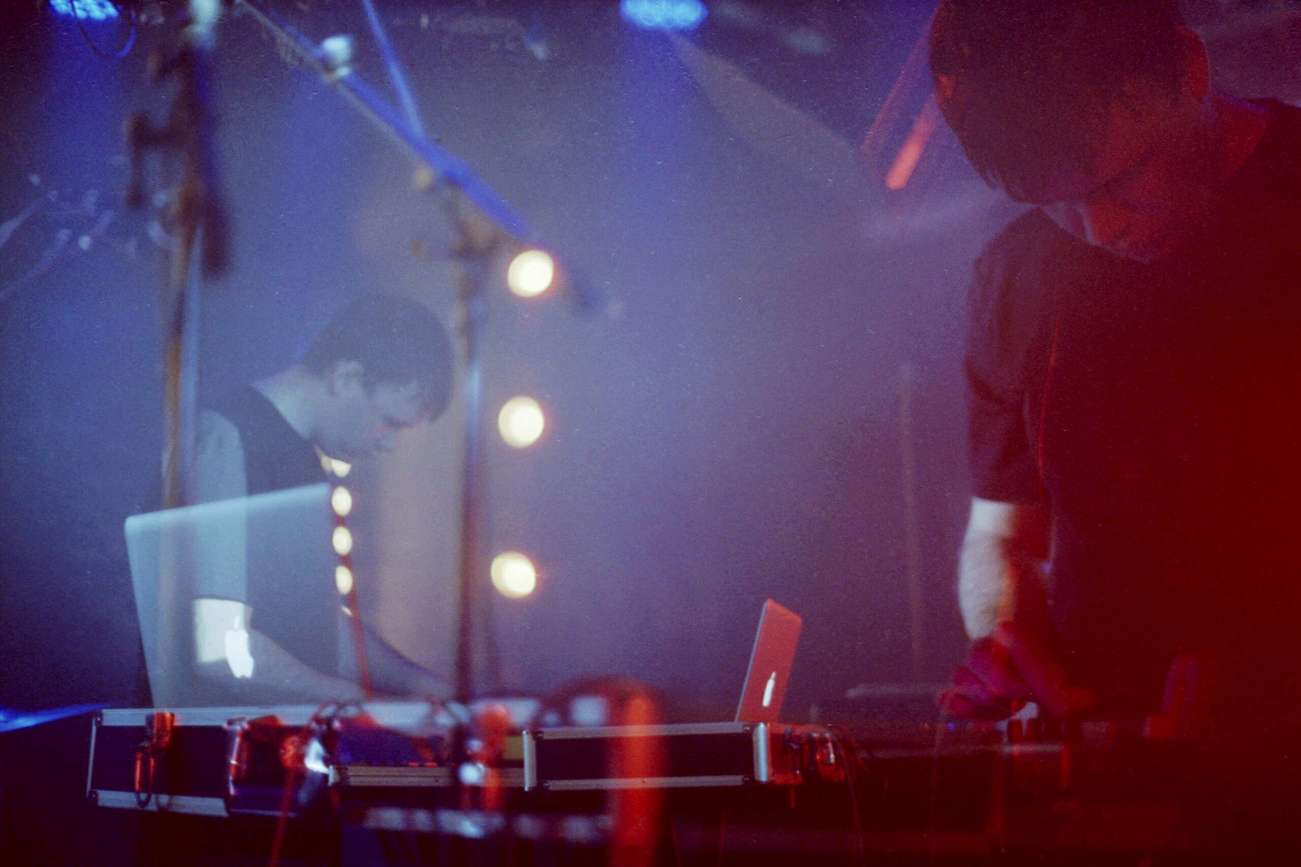 NIK2_Cinestill800_Edinburgh-JordanStanleyDBL-H