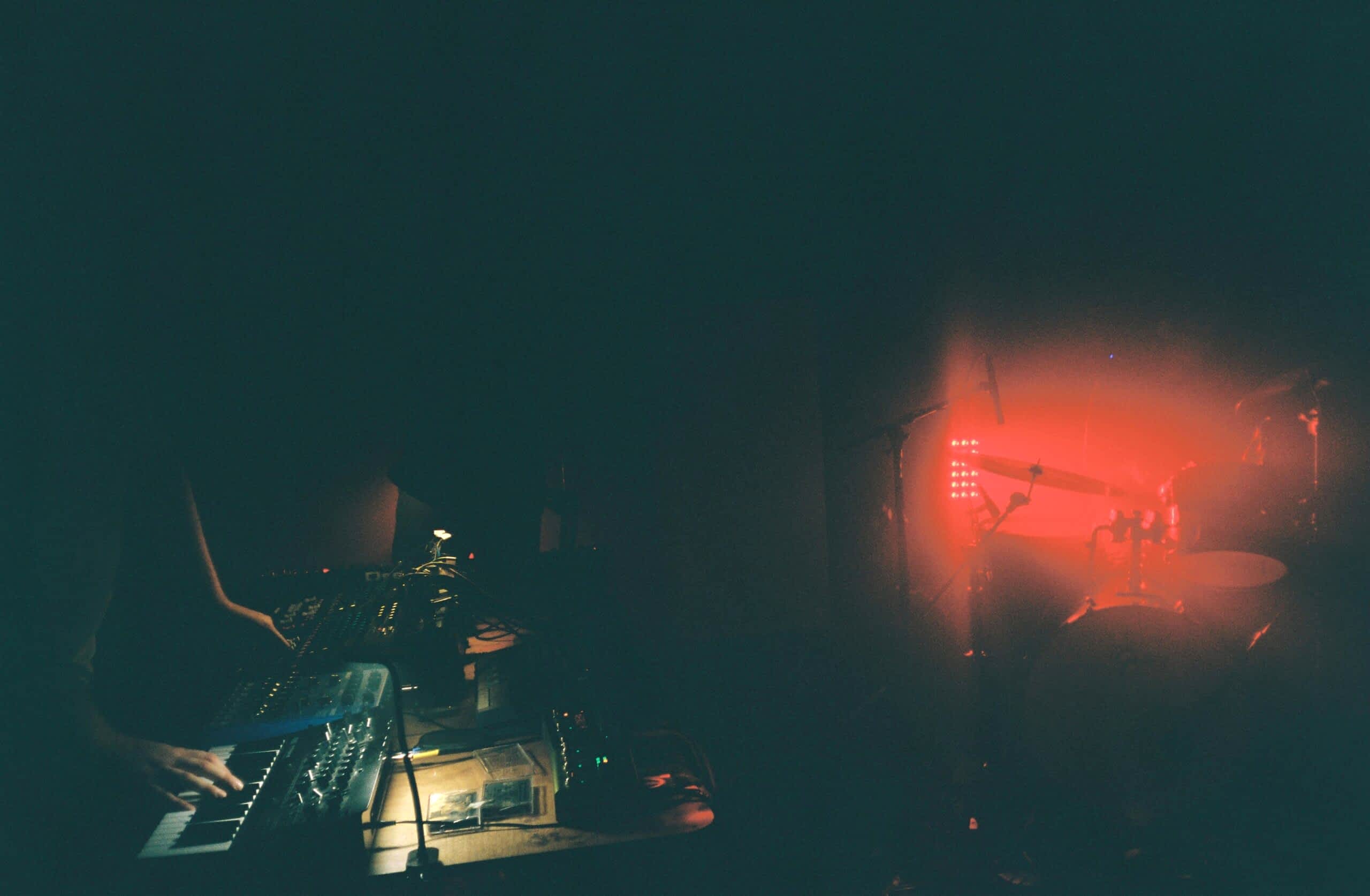 Quade (@ The Island) – Photo – Tom Whitson 7 (1)