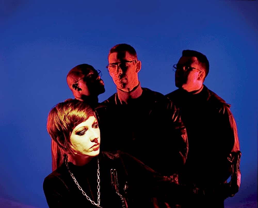 2 001